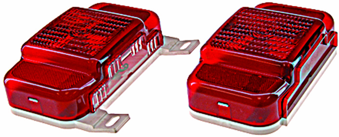 #457l Peterson Tail Light
