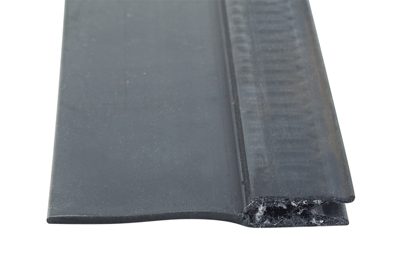CLIP ON WIPER W/2 WIPER-7/16 X 3 X 35'