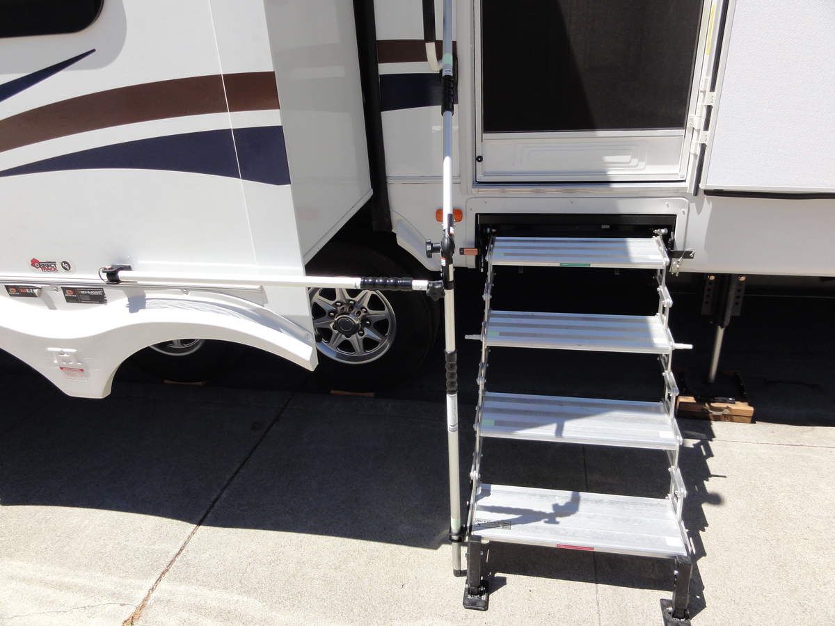 Universal Glowguide Handrail