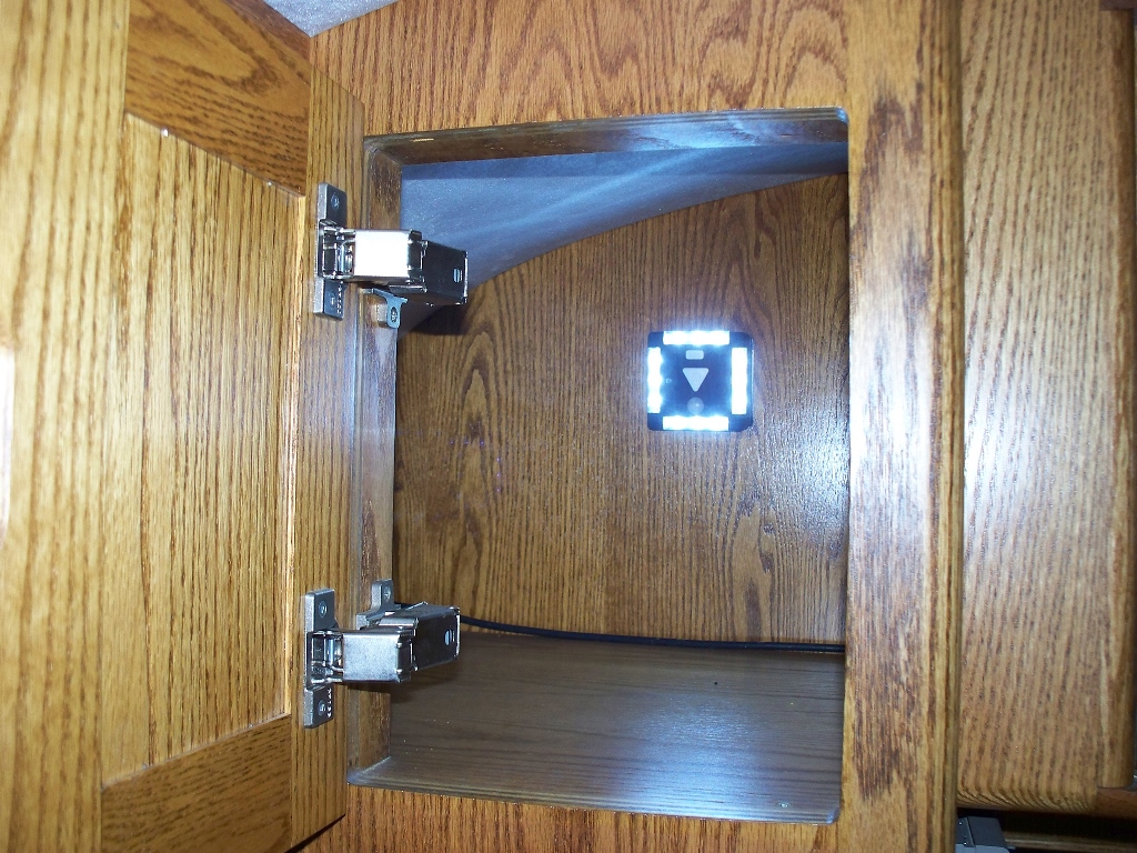 Tri-Lynx Lites 12 LED Black - Image 2